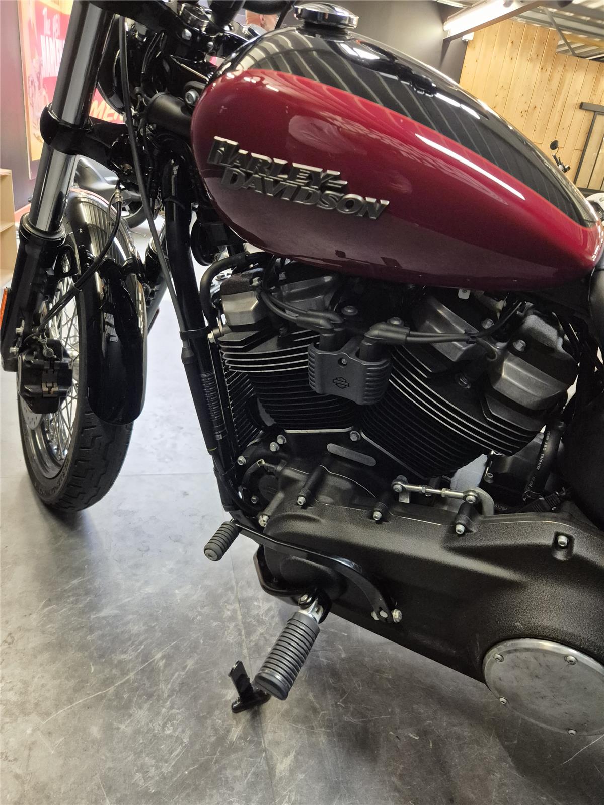 2020 HARLEY-DAVIDSON STREET BOB