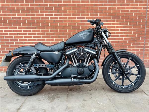 2017 HARLEY-DAVIDSON SPORTSTER XL883N IRON