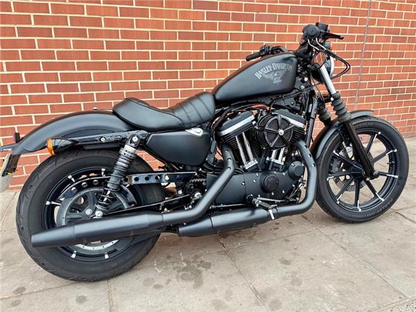 2017 HARLEY-DAVIDSON SPORTSTER XL883N IRON