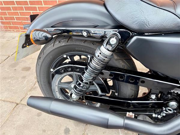 2017 HARLEY-DAVIDSON SPORTSTER XL883N IRON