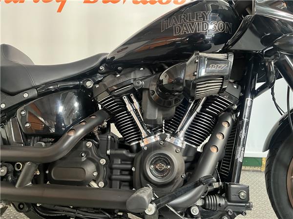 Harley-Davidson FXLRST Low Rider ST