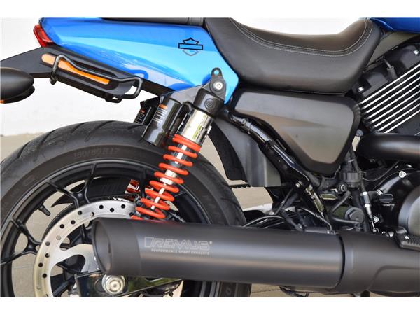 XG750A Street Rod mit Remus Auspuff