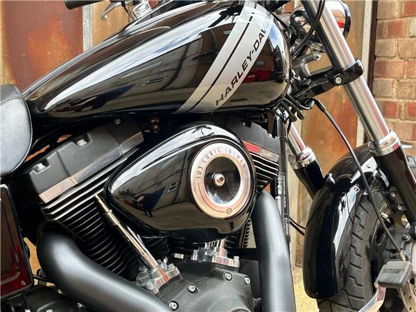 2015 Harley-Davidson Dyna