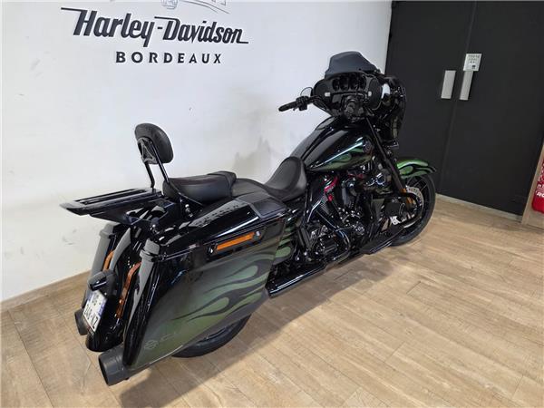 2022 HARLEY-DAVIDSON STREET GLIDE