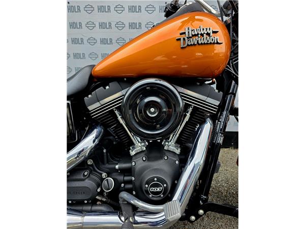 2015 HARLEY-DAVIDSON STREET BOB