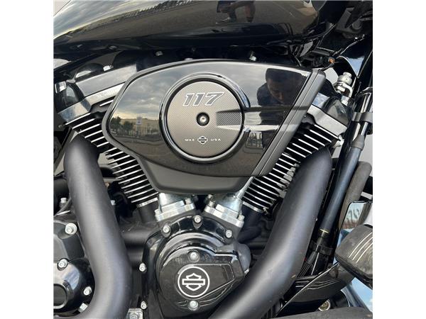 2025 Road Glide