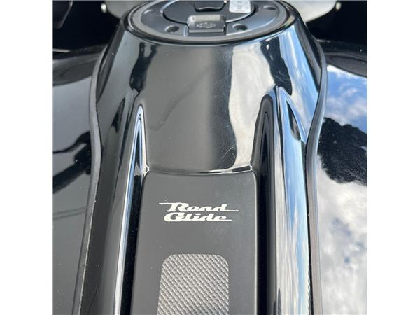 2025 Road Glide
