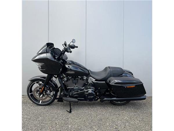 2025 Road Glide