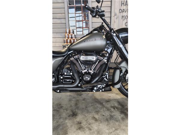 FLHRXS ROAD KING SPECIAL 