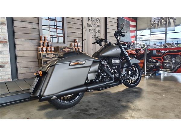 FLHRXS ROAD KING SPECIAL 