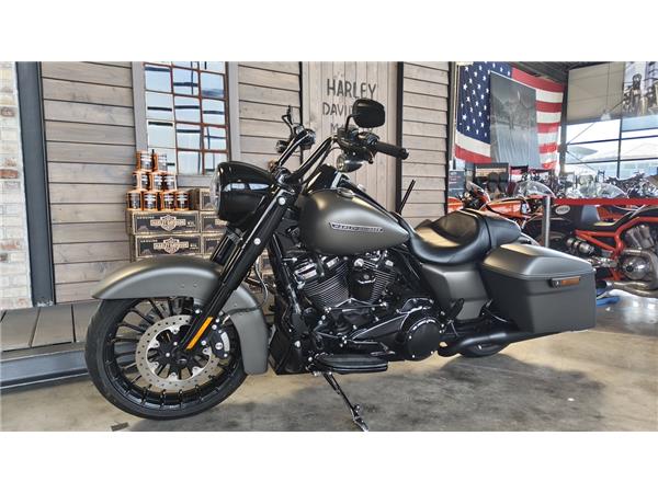 FLHRXS ROAD KING SPECIAL 