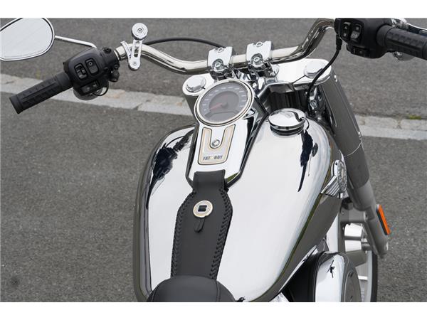 Softail Fat Boy Gray Ghost 