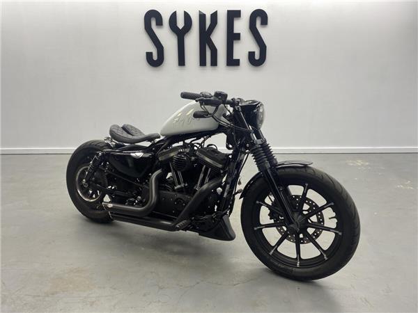 2016 Harley-Davidson Iron 883