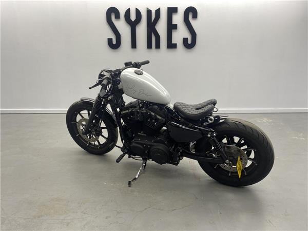 2016 Harley-Davidson Iron 883