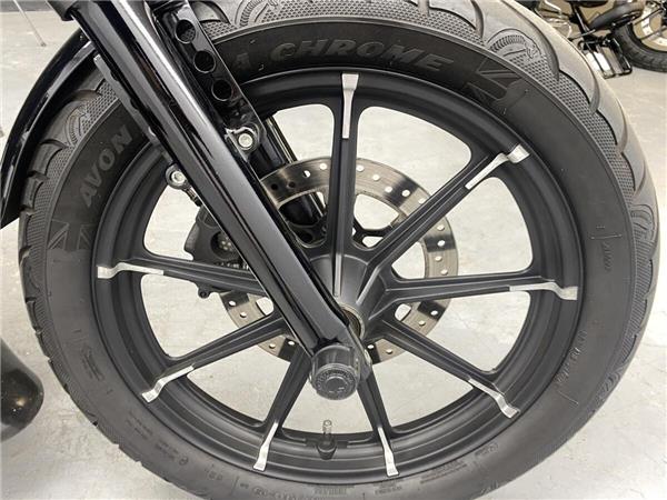 2016 Harley-Davidson Iron 883