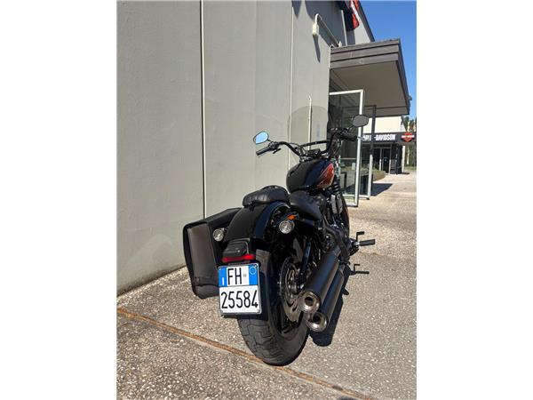 STREET BOB 114 