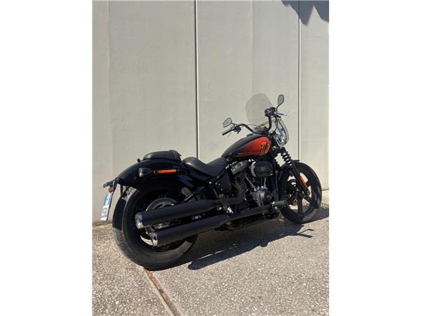 STREET BOB 114 