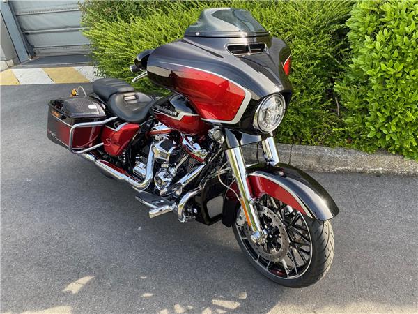 2021 HARLEY-DAVIDSON STREET GLIDE