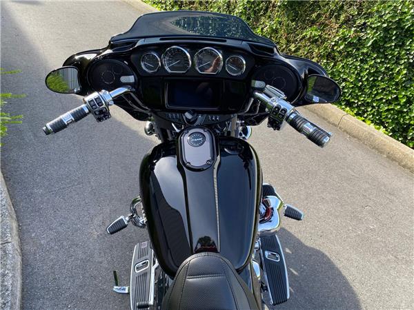 2021 HARLEY-DAVIDSON STREET GLIDE