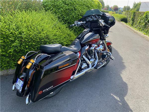 2021 HARLEY-DAVIDSON STREET GLIDE