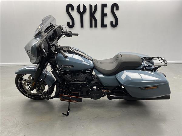 2024 Harley-Davidson Street Glide