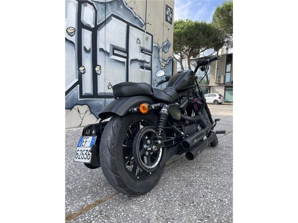 Iron 883