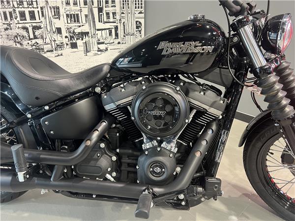 2020 HARLEY-DAVIDSON STREET BOB