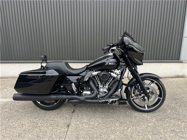 2025 HARLEY-DAVIDSON STREET GLIDE