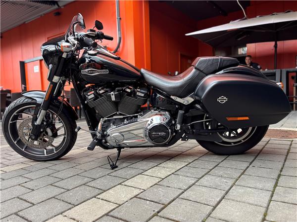 2020 Harley-Davidson Softail Sport Glide FLSB