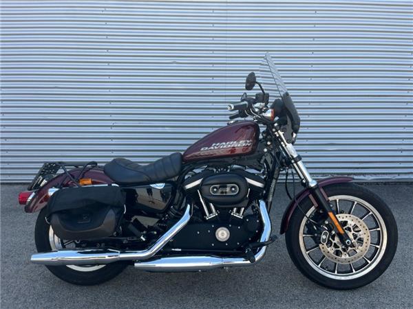 2015 Harley-Davidson Sportster XL 883 R Roadster