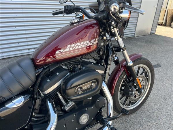 2015 Harley-Davidson Sportster XL 883 R Roadster