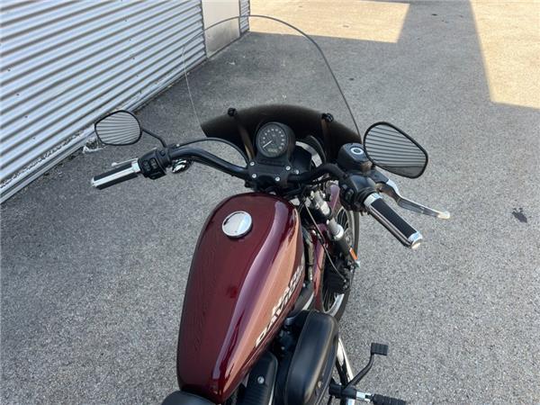2015 Harley-Davidson Sportster XL 883 R Roadster