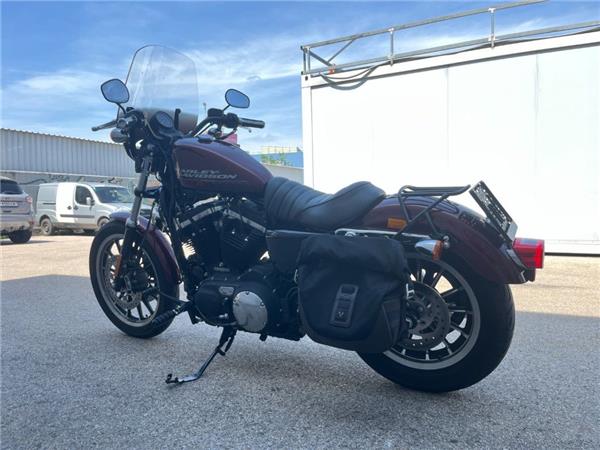 2015 Harley-Davidson Sportster XL 883 R Roadster