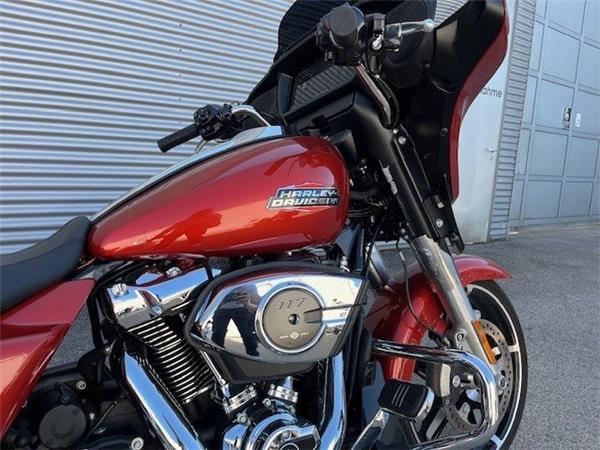 2024 Harley-Davidson Street Glide FLHX