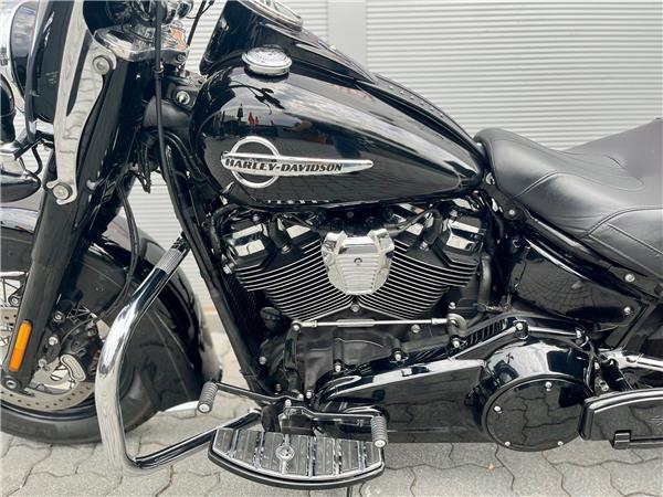 2018 Harley-Davidson Softail Heritage Classic 114 FLHCS