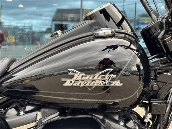 2024 HARLEY-DAVIDSON TRIKE FLRT FREEWHEELER