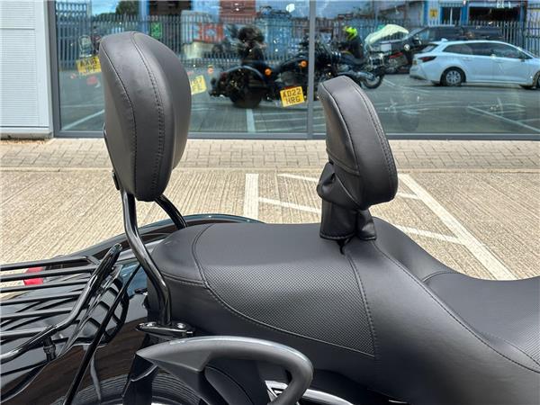 2024 HARLEY-DAVIDSON TRIKE FLRT FREEWHEELER