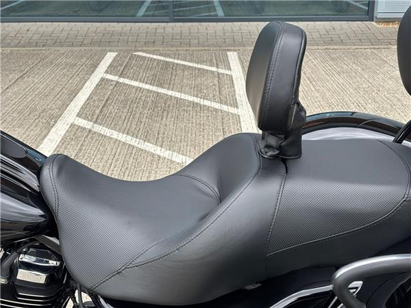 2024 HARLEY-DAVIDSON TRIKE FLRT FREEWHEELER
