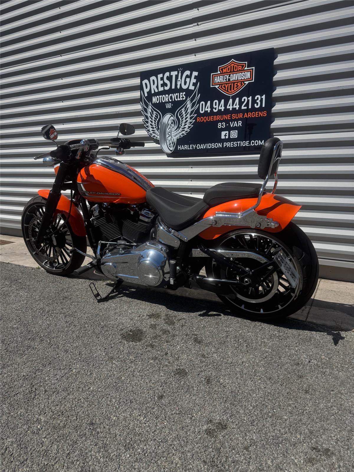 2024 HARLEY-DAVIDSON BREAKOUT