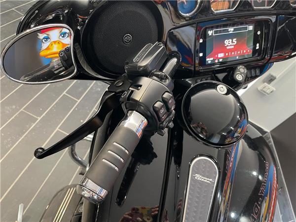 Harley-Davidson Street Glide Special