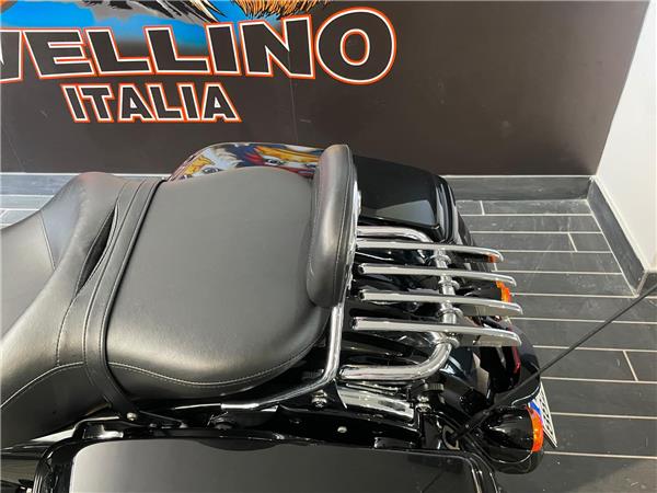 Harley-Davidson Street Glide Special