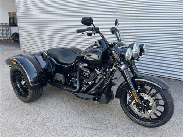 2024 Harley-Davidson Freewheeler