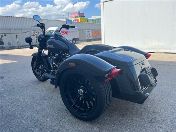 2024 Harley-Davidson Freewheeler