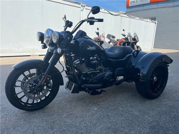 2024 Harley-Davidson Freewheeler