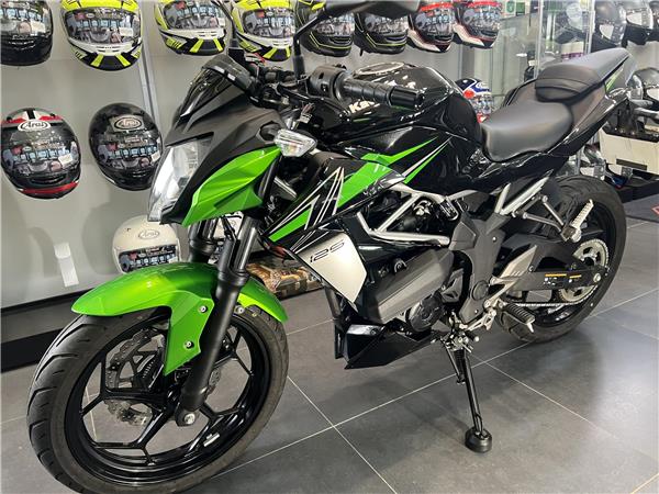 2024 KAWASAKI Z125 IN CANDY LIME GREEN