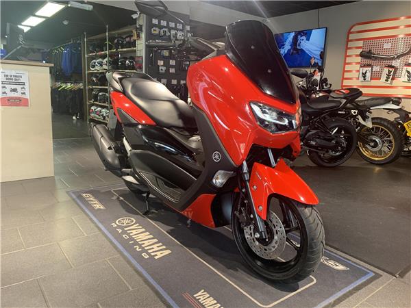 2023 Yamaha N Max 125 ABS Only 864 Miles carrier, easy block,Wireless charger / holder.F.S.H