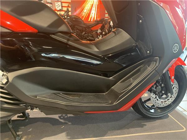 2023 Yamaha N Max 125 ABS Only 864 Miles carrier, easy block,Wireless charger / holder.F.S.H
