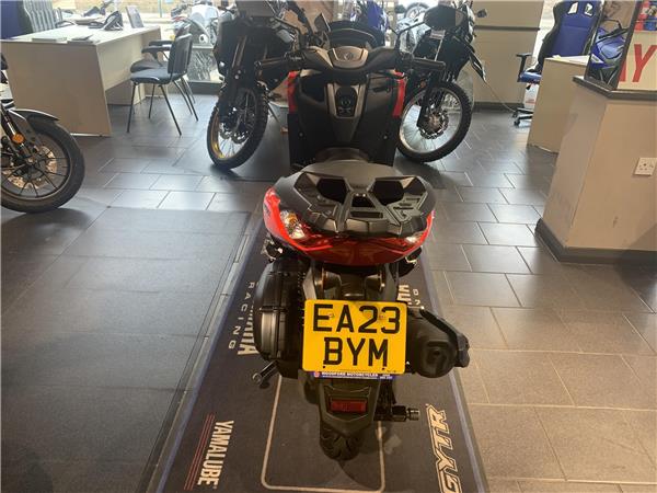 2023 Yamaha N Max 125 ABS Only 864 Miles carrier, easy block,Wireless charger / holder.F.S.H