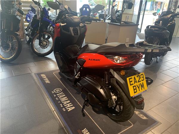 2023 Yamaha N Max 125 ABS Only 864 Miles carrier, easy block,Wireless charger / holder.F.S.H