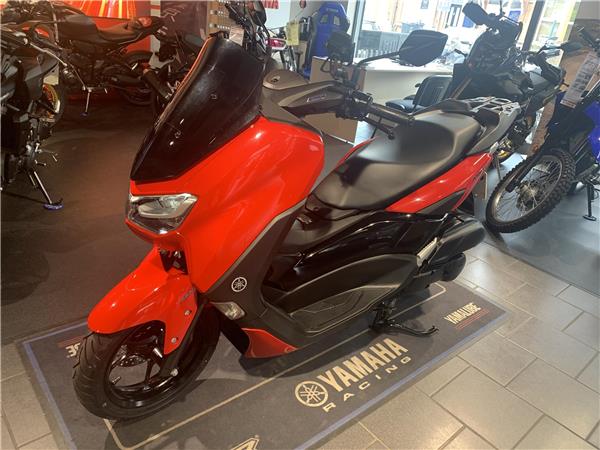 2023 Yamaha N Max 125 ABS Only 864 Miles carrier, easy block,Wireless charger / holder.F.S.H